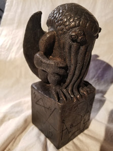 Ready to Ship - Dark Bronze Cthulhu Figurine #2